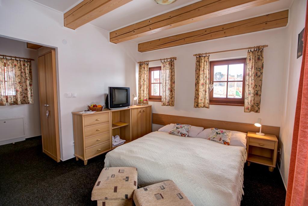 Liptovská Sielnica Hotel Koliba Greta חדר תמונה