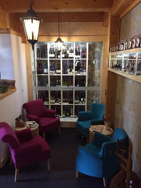 Liptovská Sielnica Hotel Koliba Greta מראה חיצוני תמונה