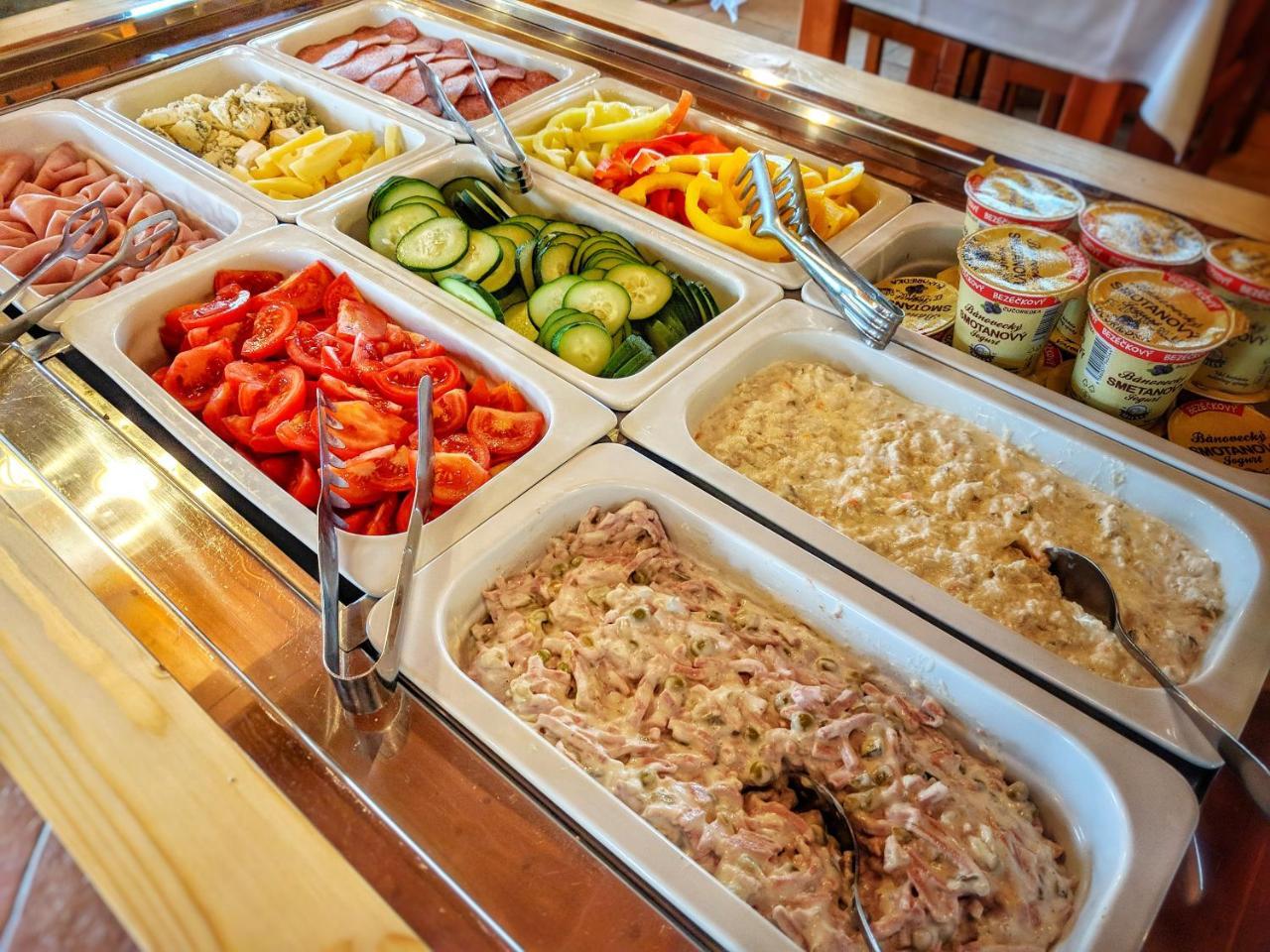 Liptovská Sielnica Hotel Koliba Greta מראה חיצוני תמונה